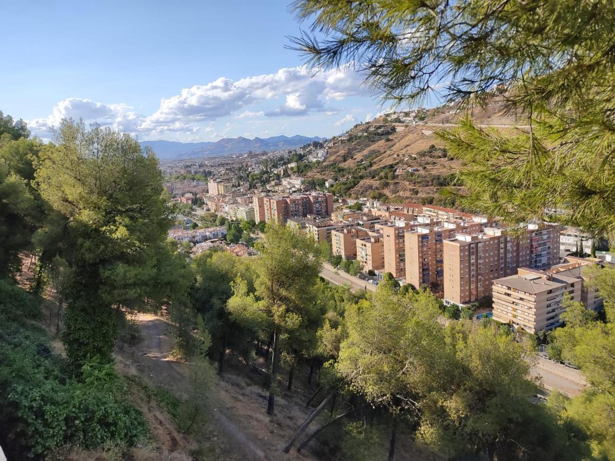 Apartamento Granada - Serralloアパートメント エクステリア 写真
