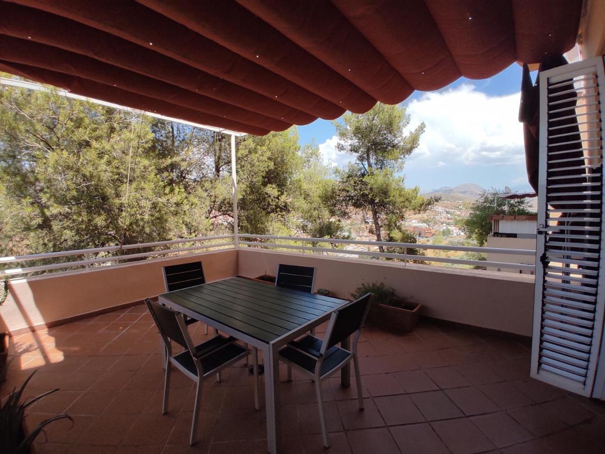 Apartamento Granada - Serralloアパートメント エクステリア 写真